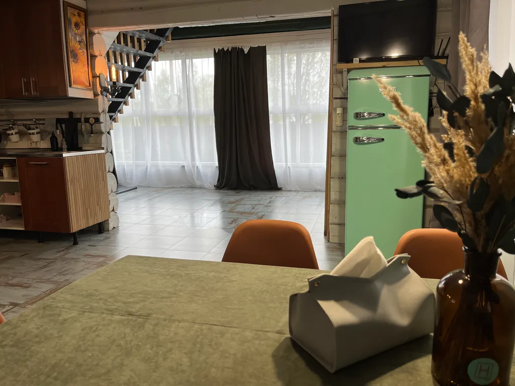 Дом с сибирским чаном, сауной и патио