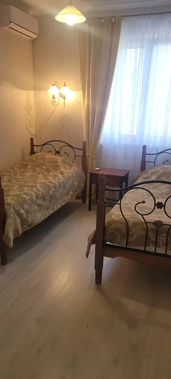 Уютная квартира в центральном районе, с парковкой недалеко от жд вокзала