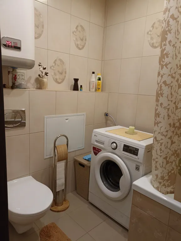 Уютная квартира в центре города с хорошим ремонтом и всем необходимым