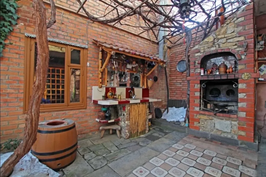 Коттедж Коттедж с уютным балконом-террасой — Кисловодск