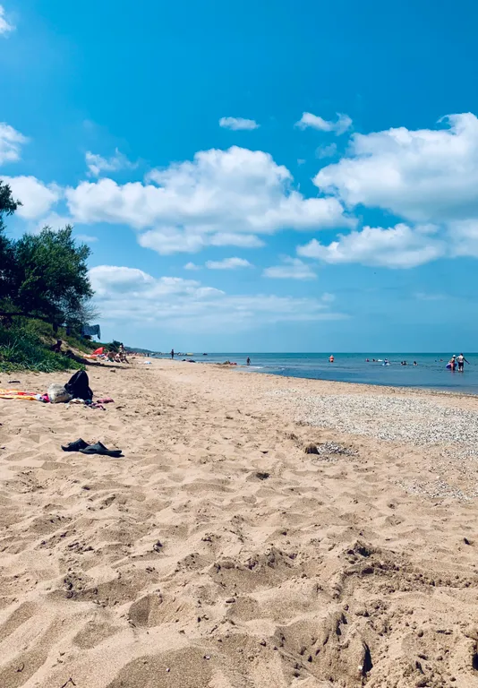 Коттедж Уютные гостевые домики Деревенька — Кучугуры