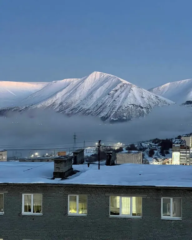 Уютная квартира с видом на горы и озеро