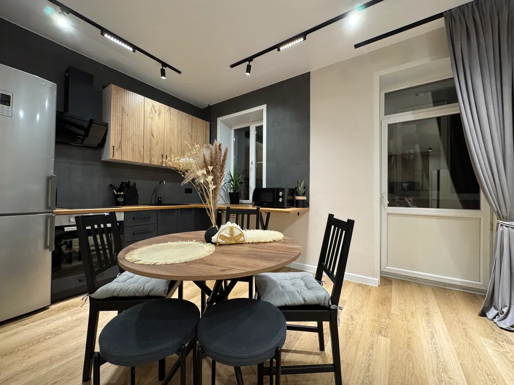 Уютная 2-х комнатная квартира на НЛМК