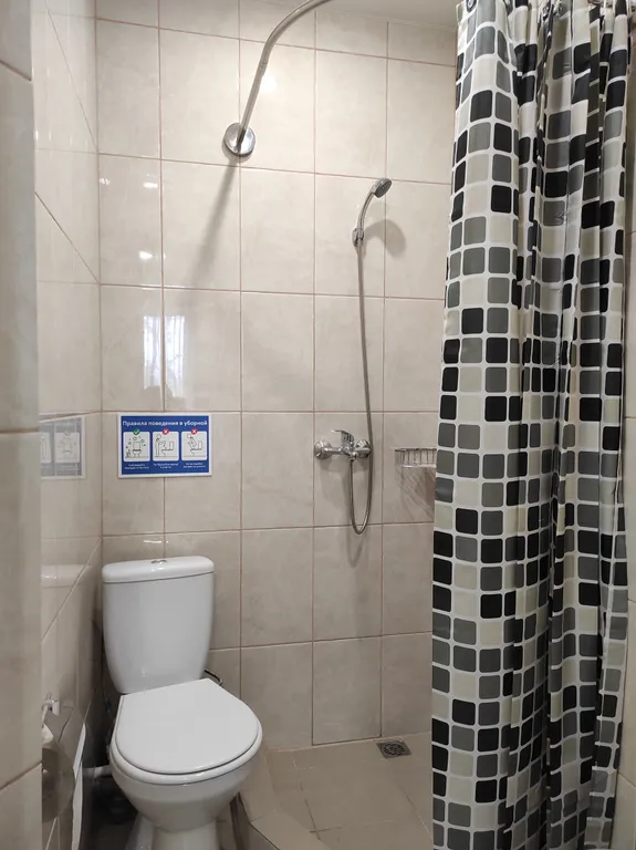 Квартира Luxe-евродвушка - в частном подворье, до 6-ти мест