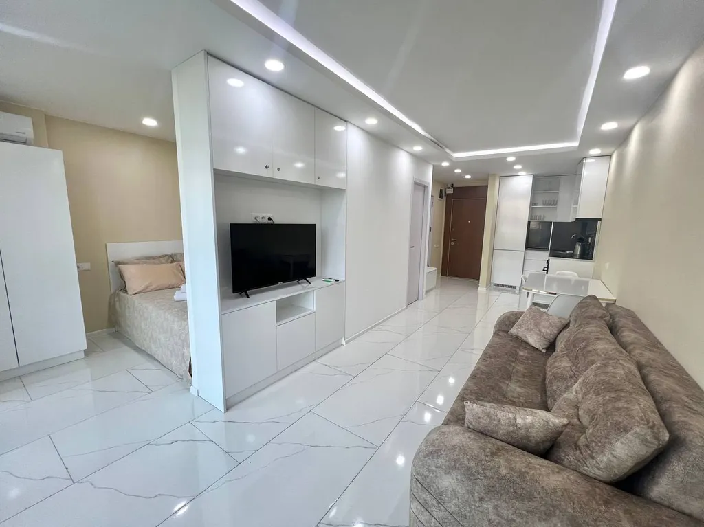 Двухкомнатные апартаменты с видом на море и парк, Batumi View