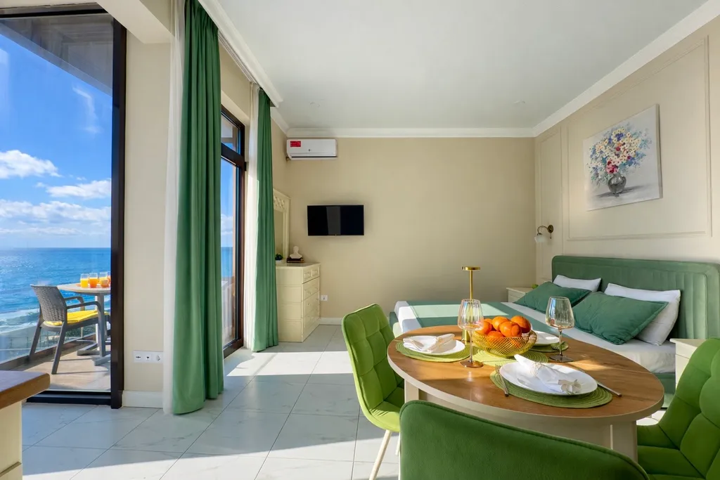 Квартира Квартира Люкс с видом на море и балконом — Лазаревское