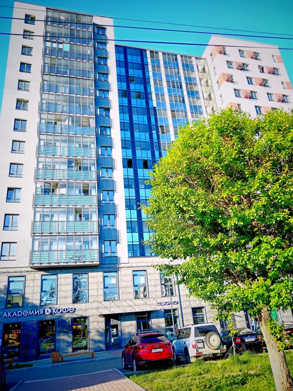 Двухкомнатная квартира на рассвете