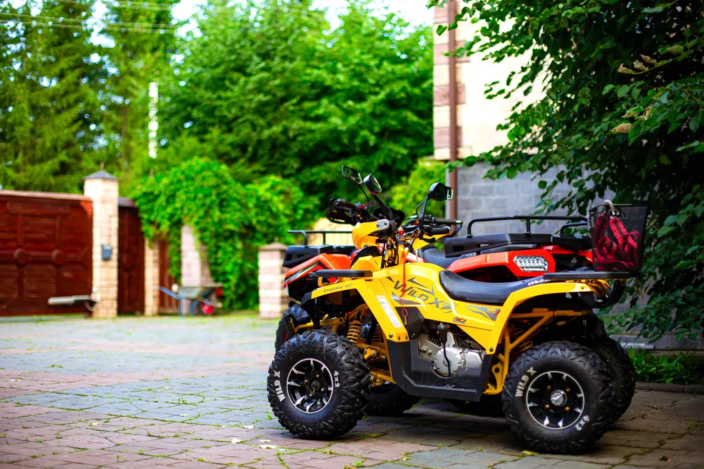 Дом с роскошным бассейном и 2 видами бань