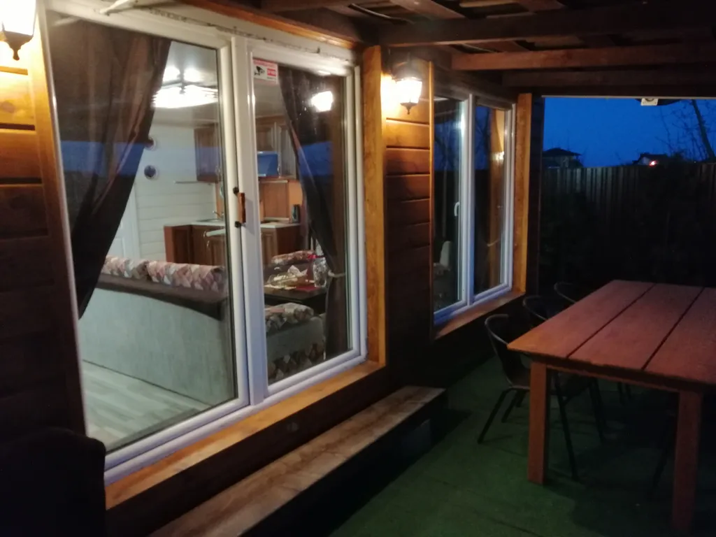 Шале с панорамным видом на Минское море