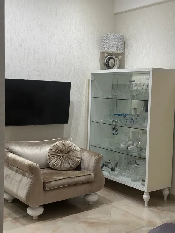 Большая студия с видом на море