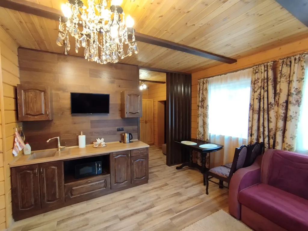 Студия у Покровского монастыря