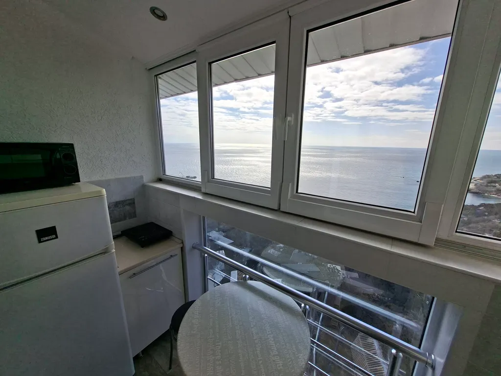 "Лазурный Батилиман" - бухта Ласпи, вид на море с 8-ого этажа!!!