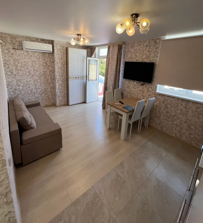 Уютная квартира в 10 минутах от моря