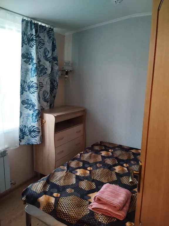 Коттедж Квартира с отдельным входом на ровном месте — Ялта