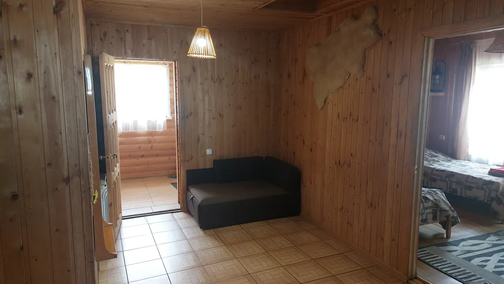 Дом на набережной в центре города