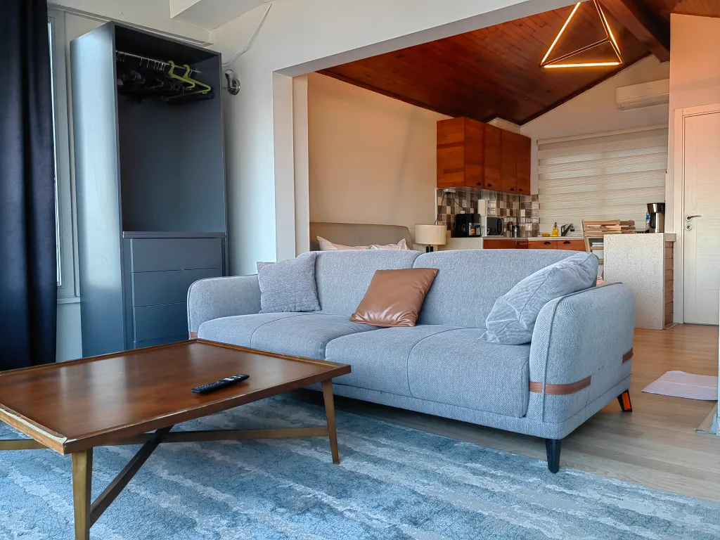 Bosphorus lighthouse studio apartment