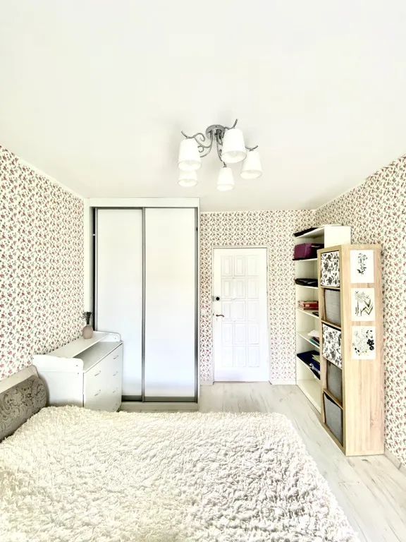 Светлая уютная квартира возле метро