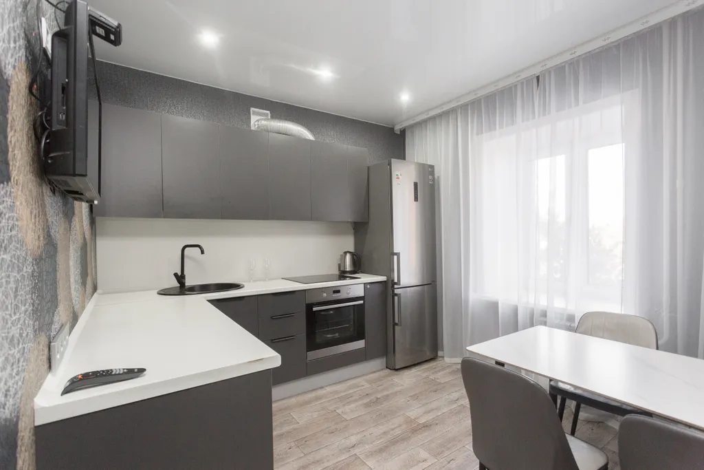 Чистая уютная квартира в центре — аренда посуточно в Благовещенск