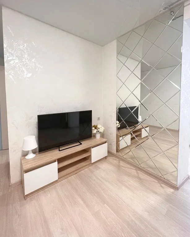 Уютная 2-комнатная квартира-студия в ЖК Малахит рядом с парком Победы