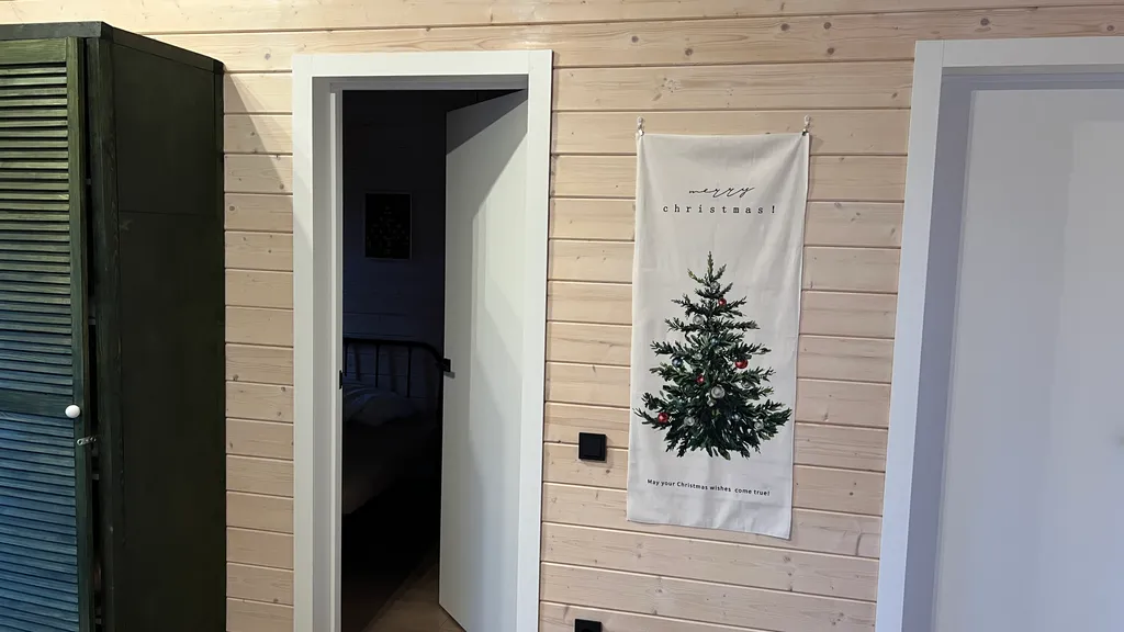 Коттедж Уютный домик на берегу озера 50 м² — Санкт-Петербург