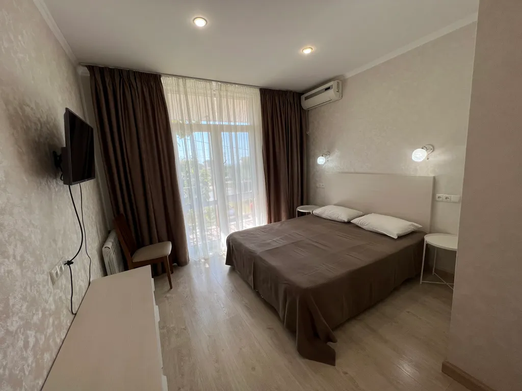 Отдельная 2-комнатная квартира у моря — аренда посуточно в Евпатория