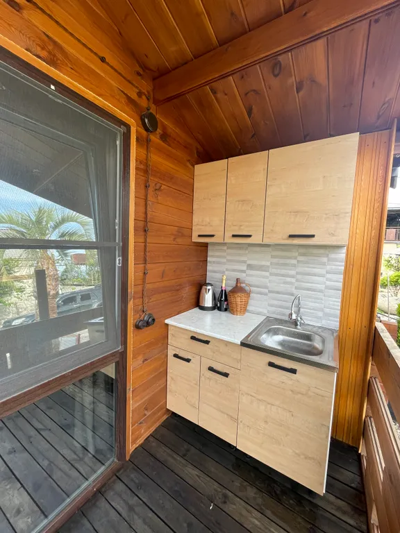 Домик у моря