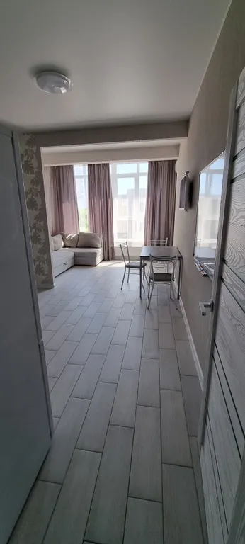 Квартира Просторная светлая квартира с большим балконом и видом на море, горы, закат — Геленджик