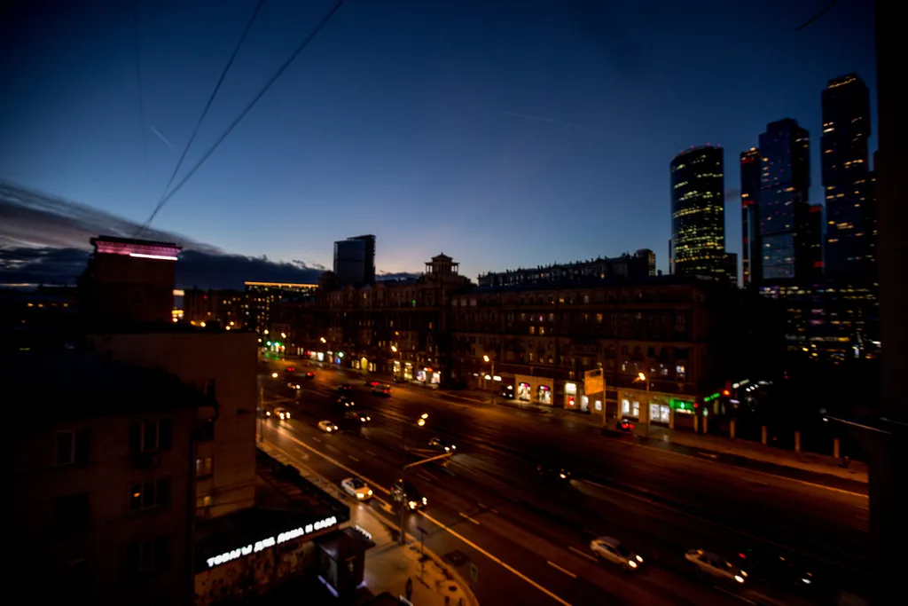 Квартира 4-ком квартира с видом на ночную Москву — Москва