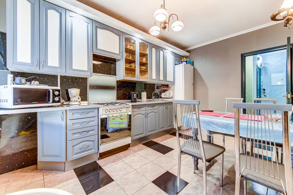 Большая 3-комнатная квартира с видом на Неву и корабли Центр города