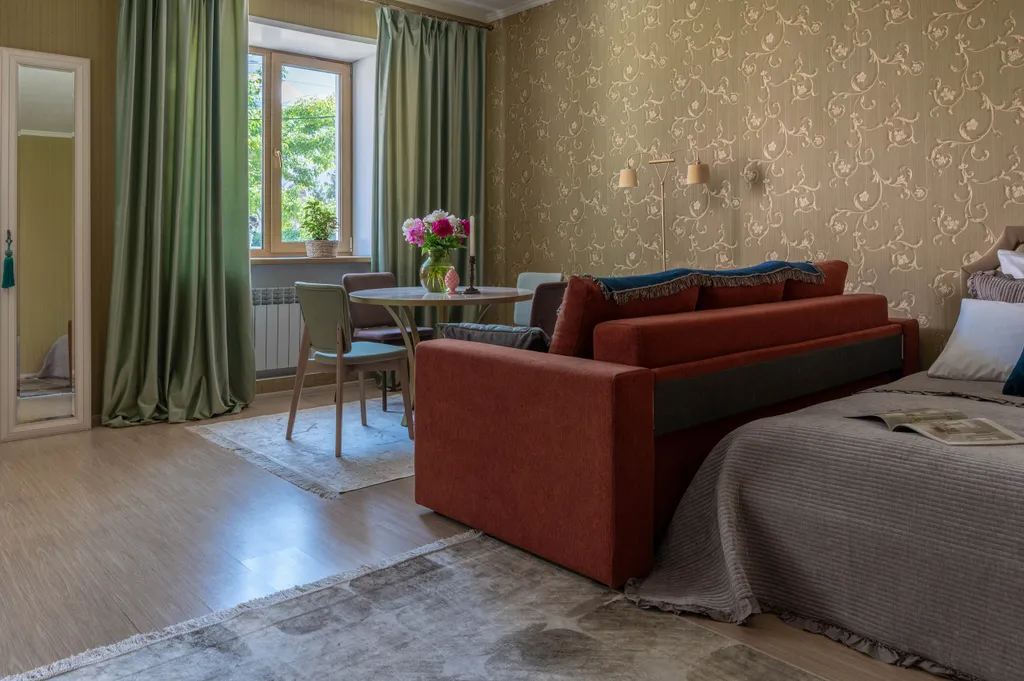 Парижское настроение с видом на Казанский собор