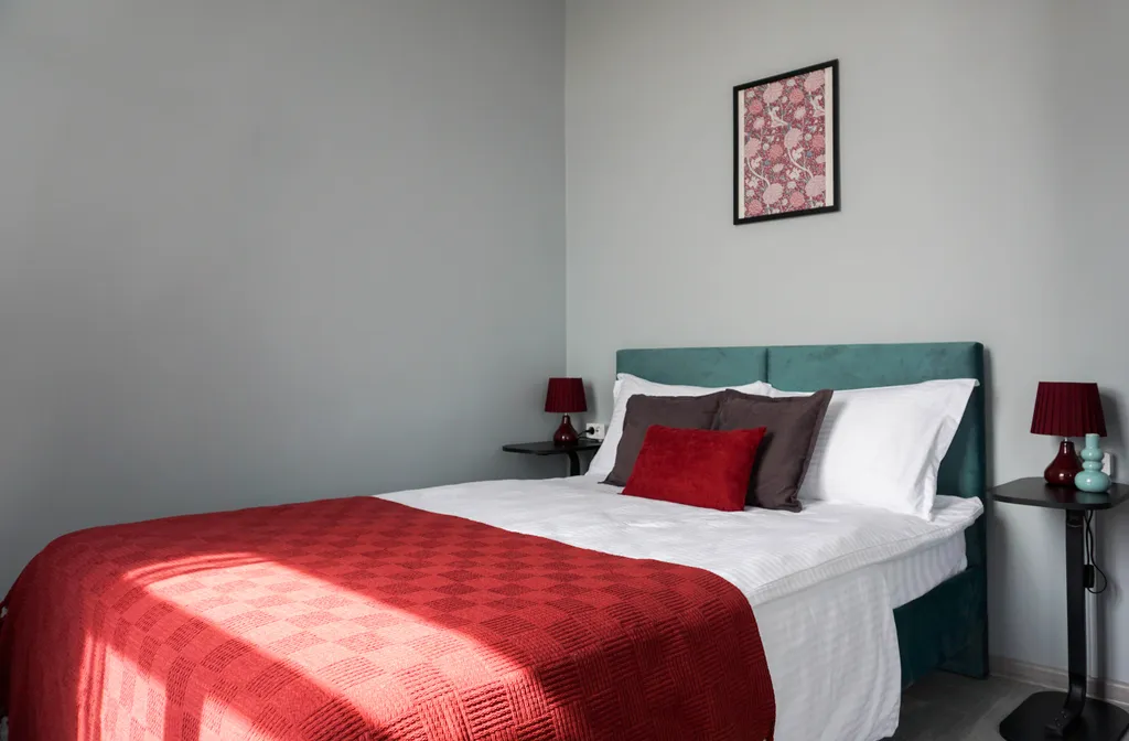 Квартира Двухкомнатная квартира возле зоопарка — Калининград