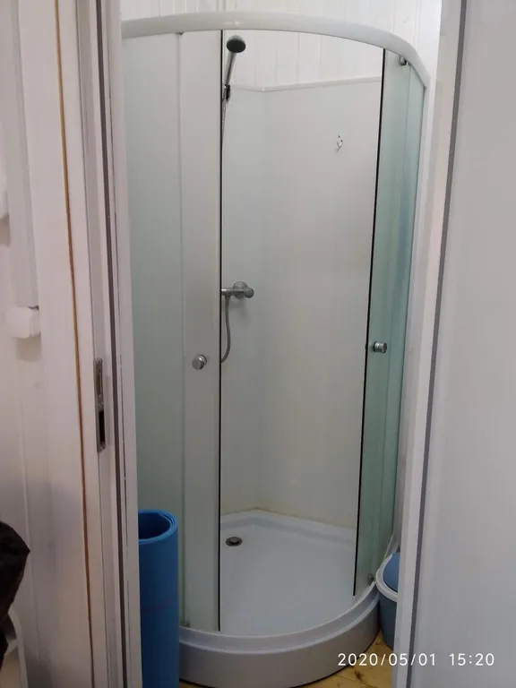 Домик у берега Волги