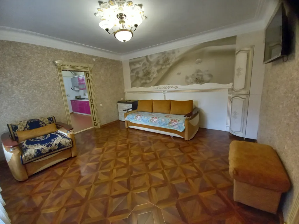 Уютный дом в центре города