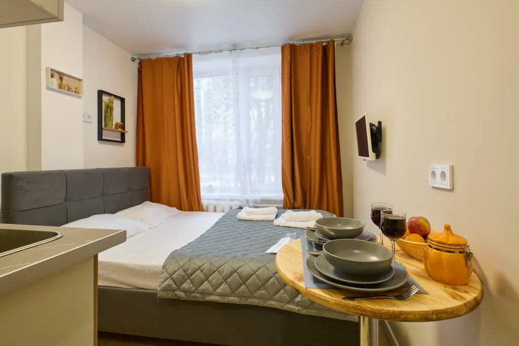 Квартира Дизайнерская студия у метро — аренда посуточно в Москва