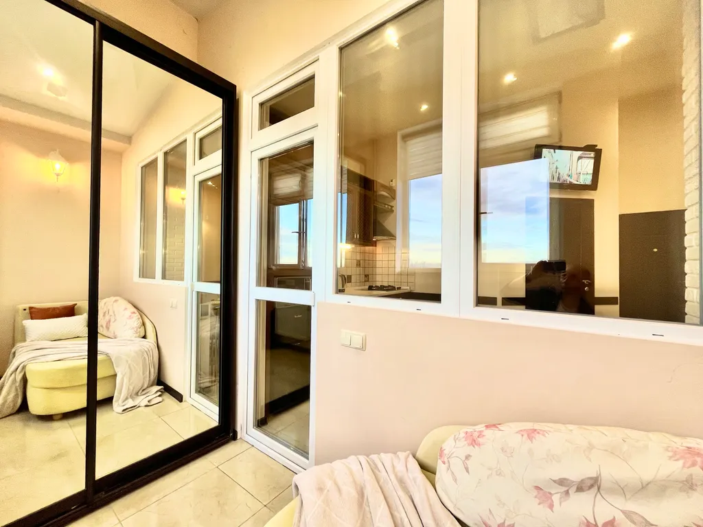 Студия пляж 5 мин рядом Парк Победы Херсонес не берем плату за уборку