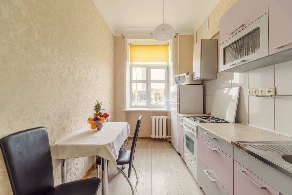 2-комнатный апартамент с красивым видом на площадь Победы