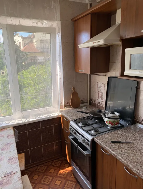 Квартира 3-комнатная Квартира — Лазаревское