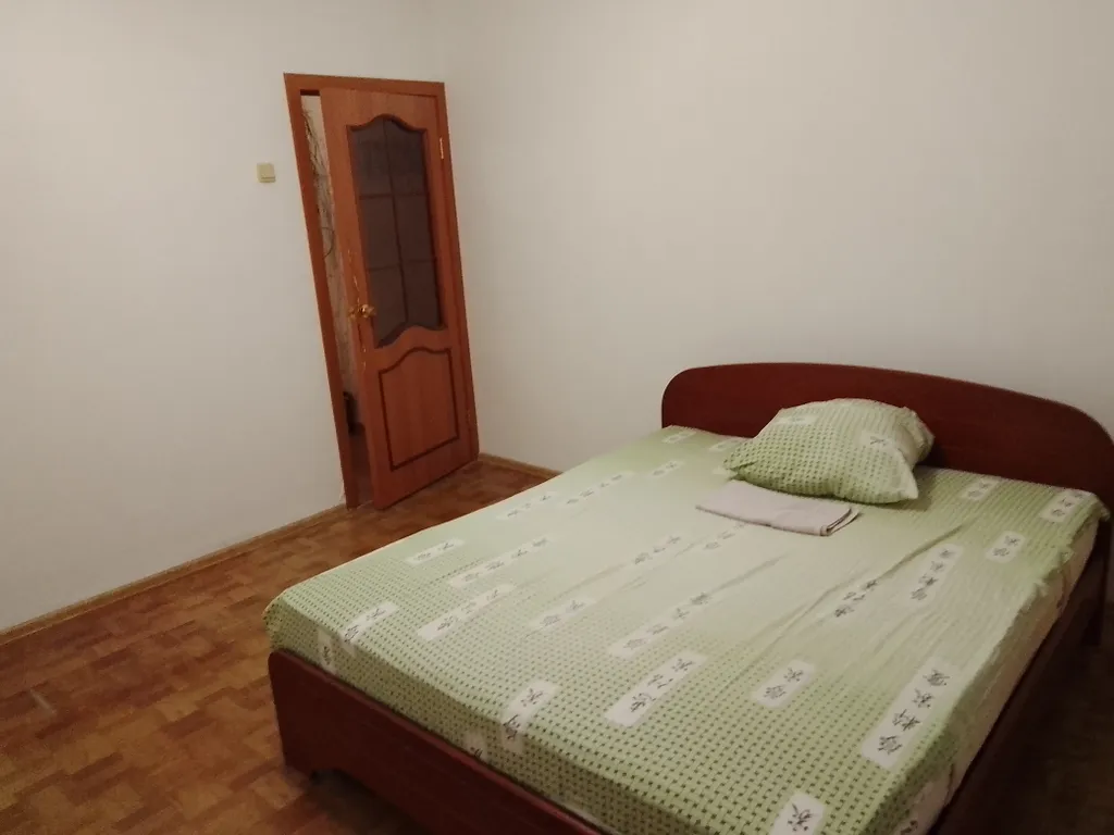 Просторная чистая и светлая квартира — аренда посуточно в Омск