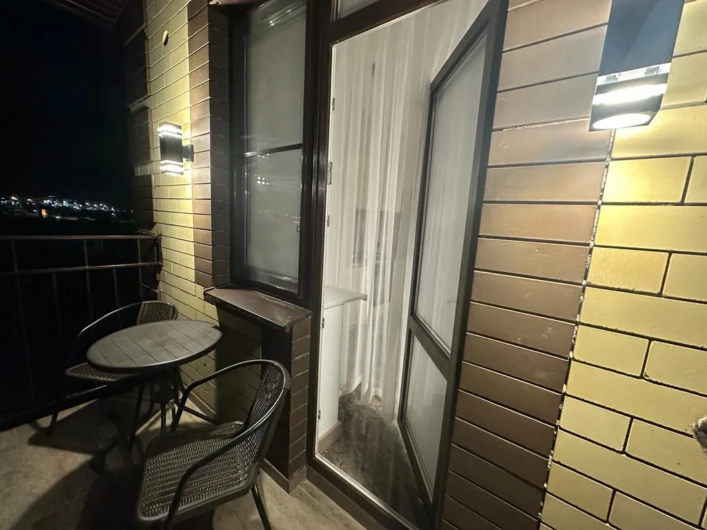 Апартамент в элитном жилом комплексе с видом на горы