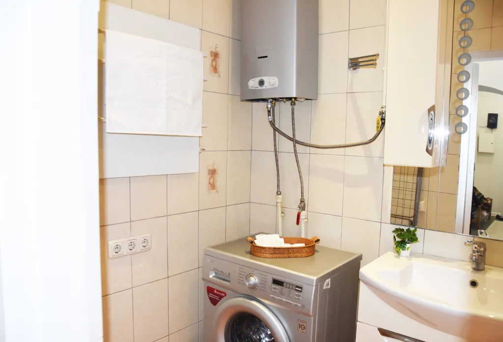 Сталинка в самом центре