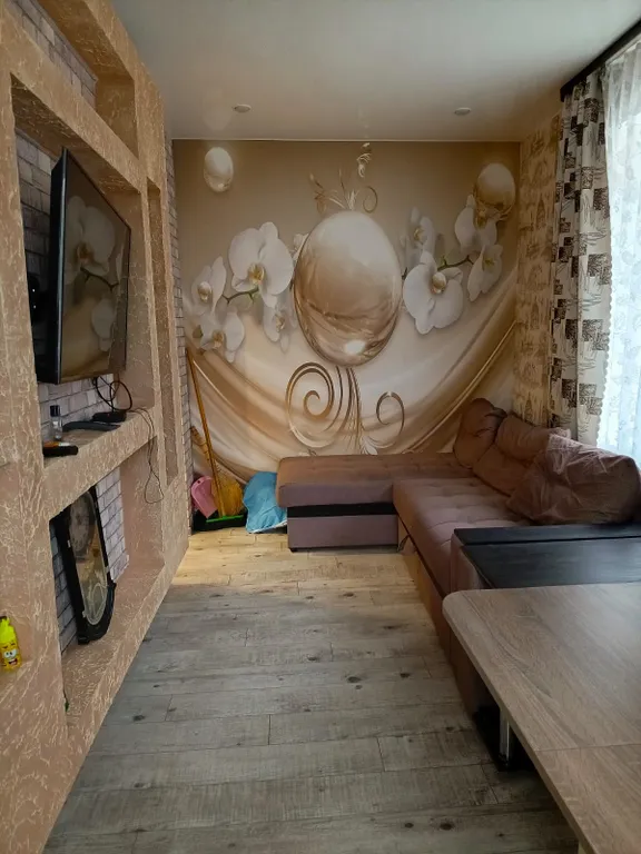 Уютная, квартира с евроремонтом — аренда посуточно в Оленегорск