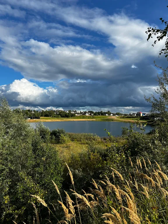 Дом на озере