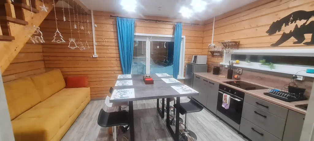 Коттедж ХоббитГеш уютный дом из бруса — Шерегеш