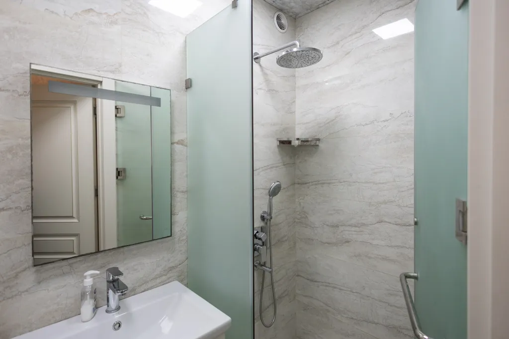 Квартира с видом на бульвар в центре города