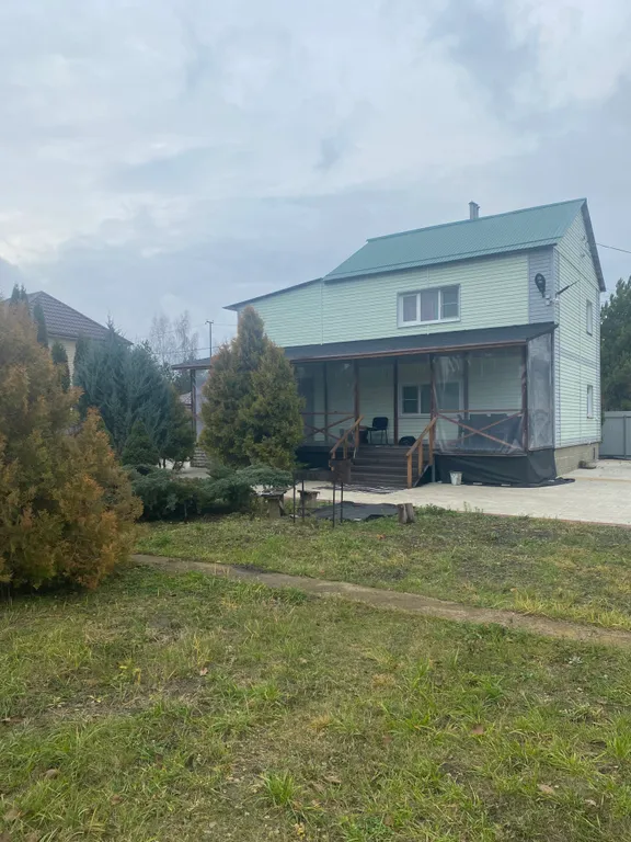 Уютный дом с прекрасным садом, лесом и рекой