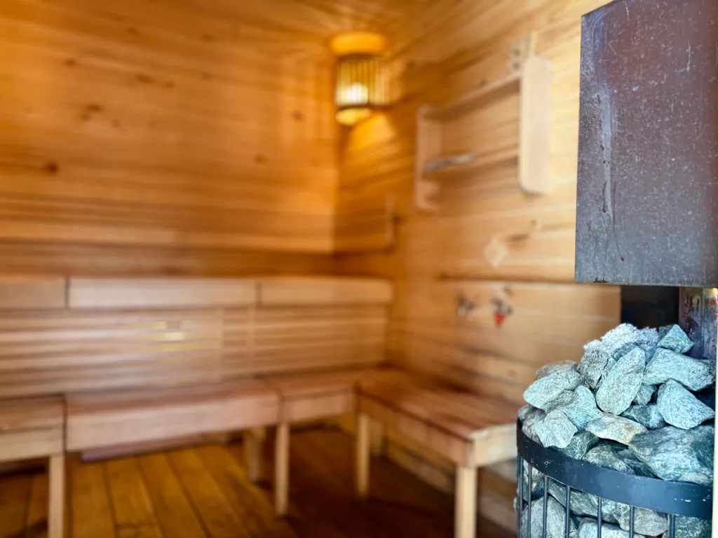 Домик у реки рядом с Екатеринбургом