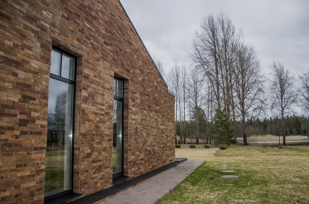 Коттедж Уникальный дом у озера — Выборг