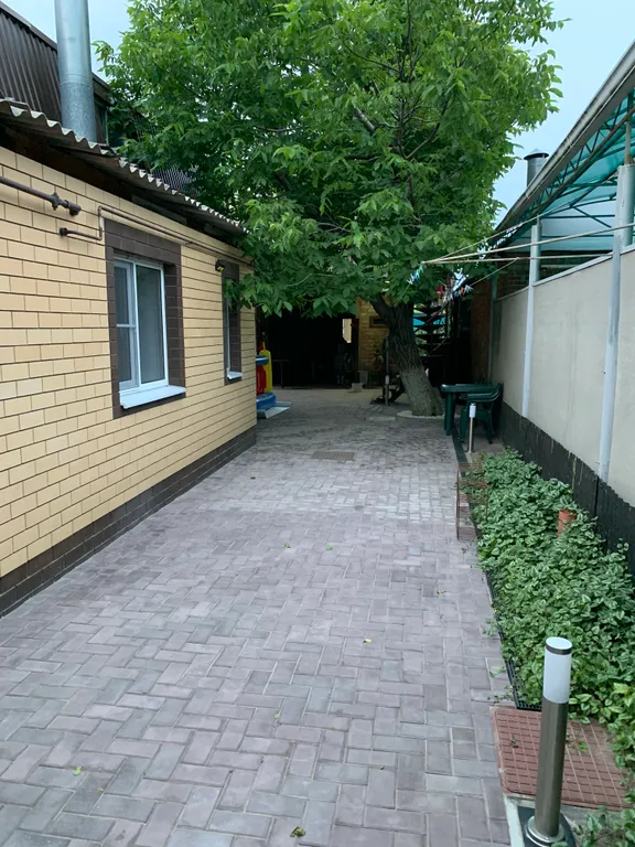 Комфортный двухэтажный дом