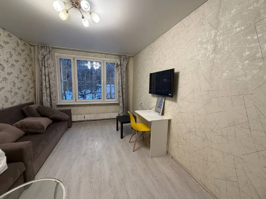 Квартира 3-комнатная Квартира — Москва