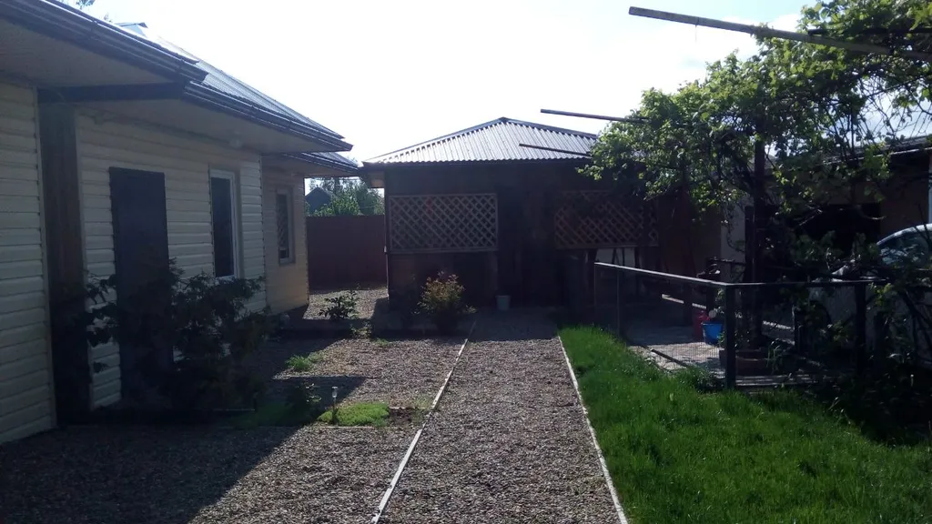 Коттедж Светлячок — аренда посуточно в Голубицкая